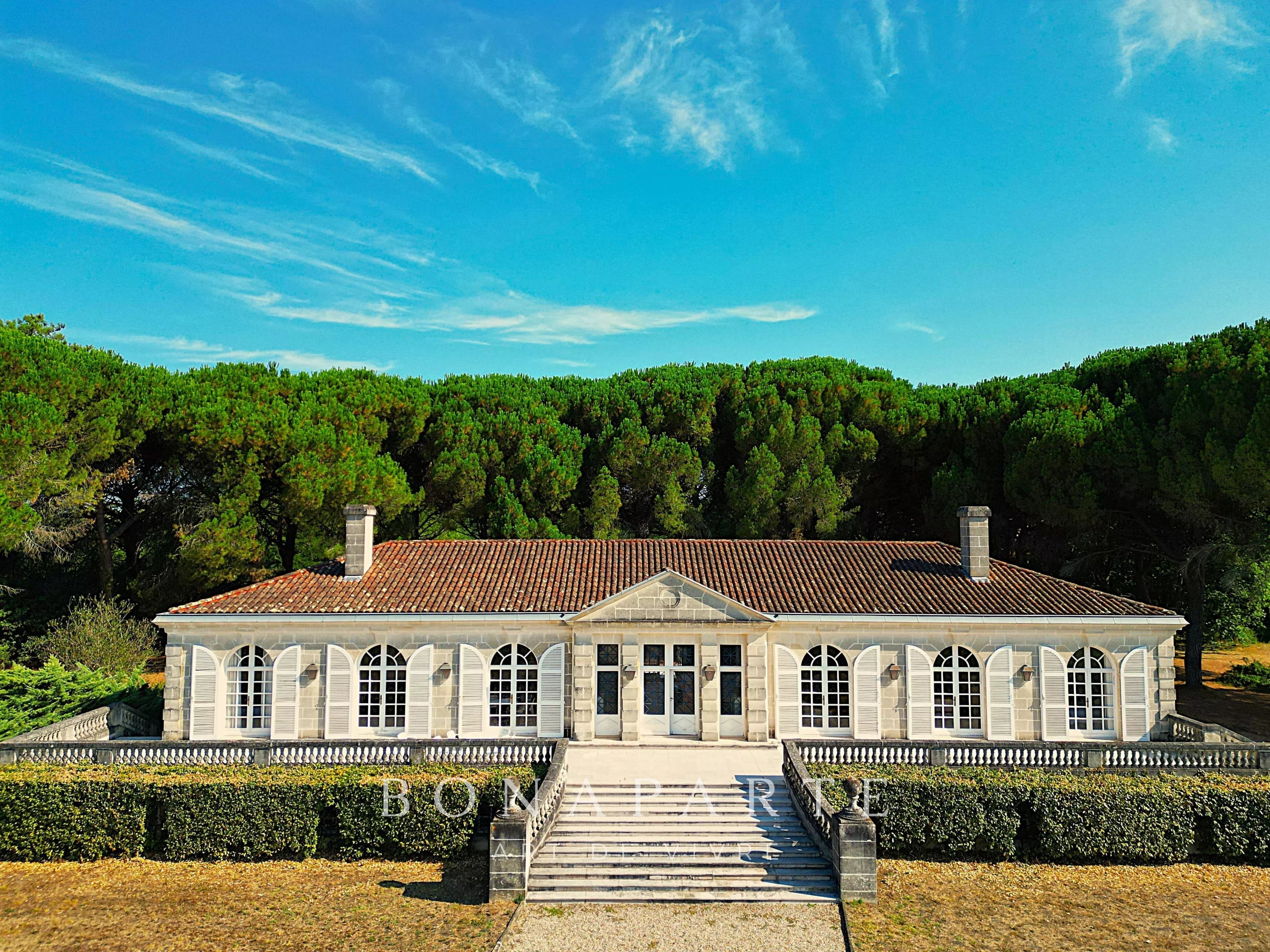 EXCLUSIVITÉ - ST LAURENT MÉDOC - DOMAINE D'EXCEPTION DE 11 HECTARES VUE PANORAMIQUE